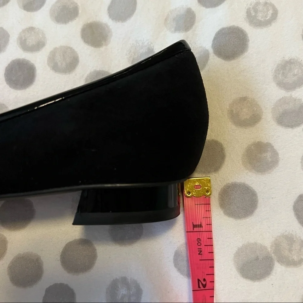 NWT Via Spiga Deandra Black Suede Buckle Pointy Toe Shoes Size 5.5